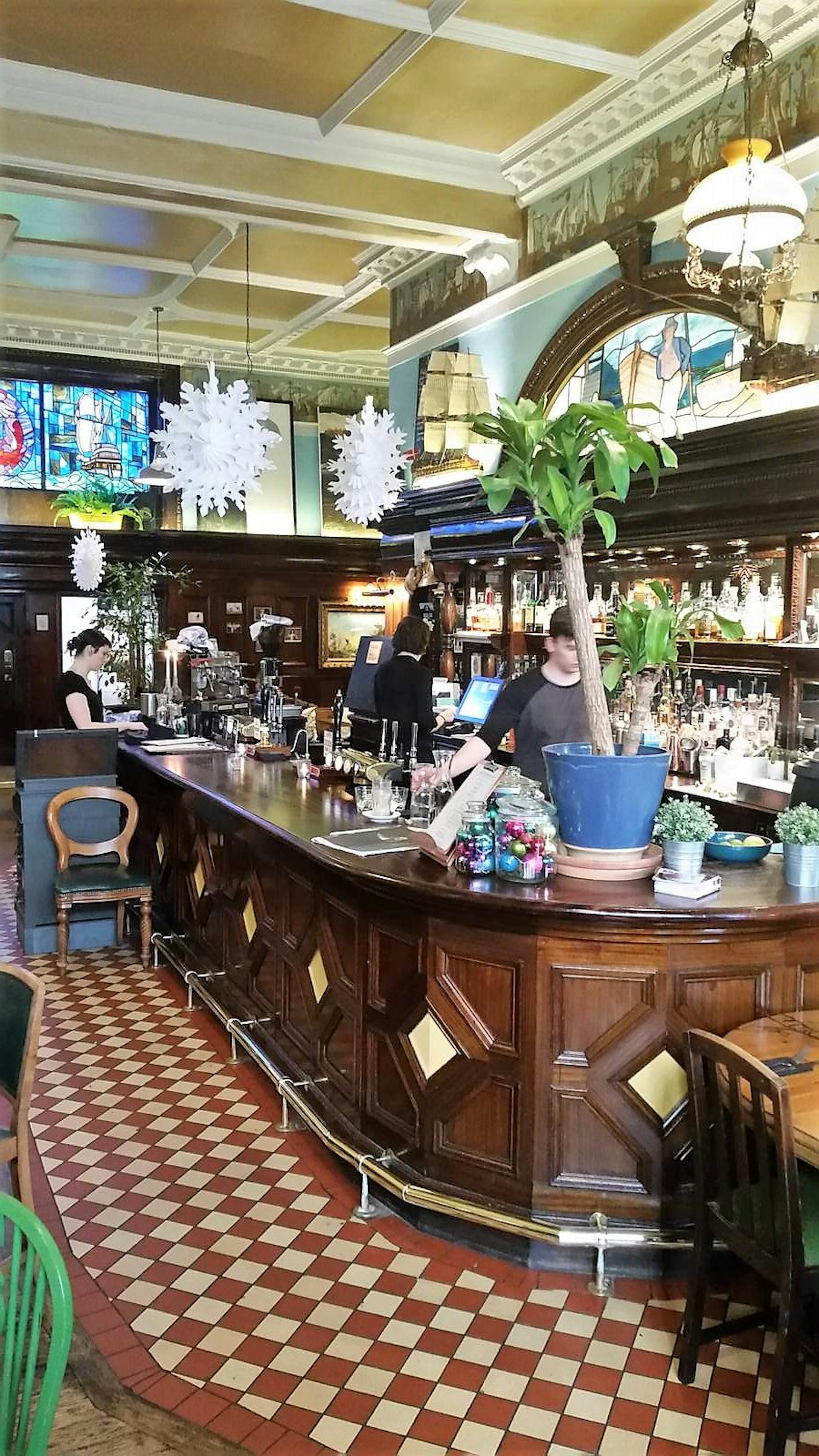 Nobles in Leith is a pub beloved by locals looking for great beer in an atmospheric setting © Chitra Ramaswamy / Lonely Planet