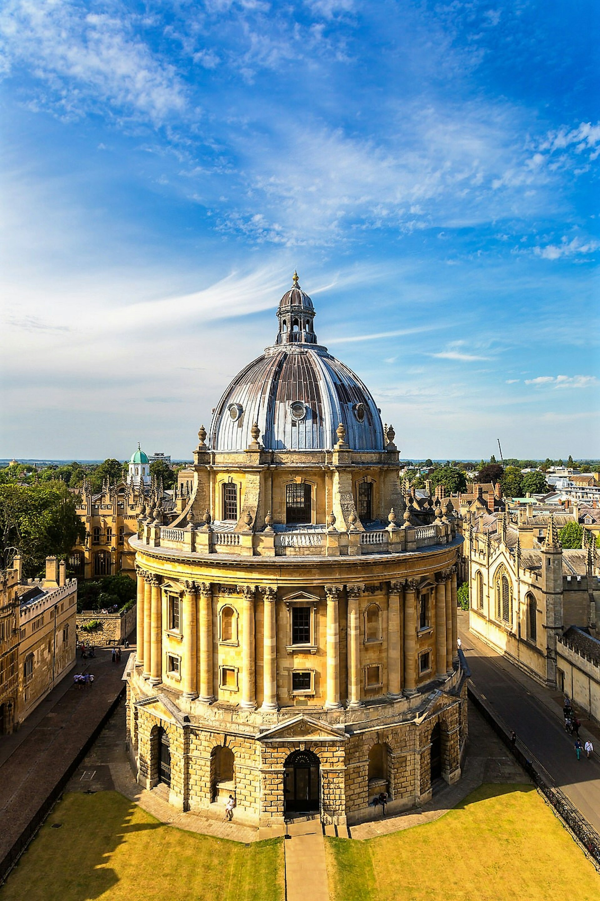 One of Tolkien's fantasy buildings was based on the beautiful Radcliffe Camera © S-F / Shutterstock