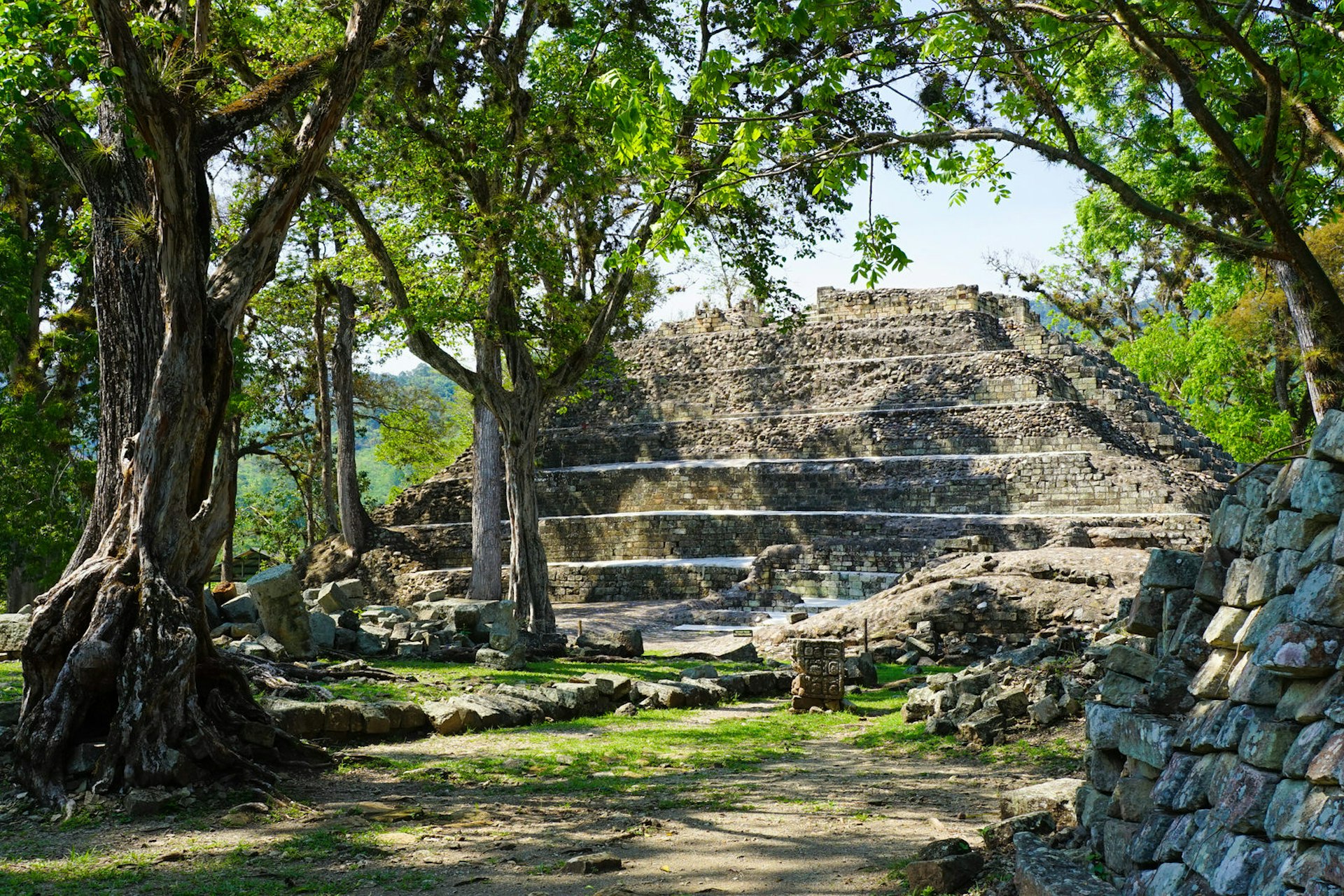 Mayan ruins of Copan, Honduras © Inspired By Maps / Shutterstock