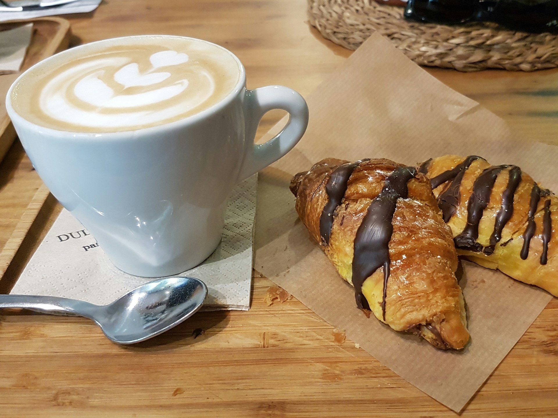 Coffee and chocolate croissants at Dulce de Leche, Valencia