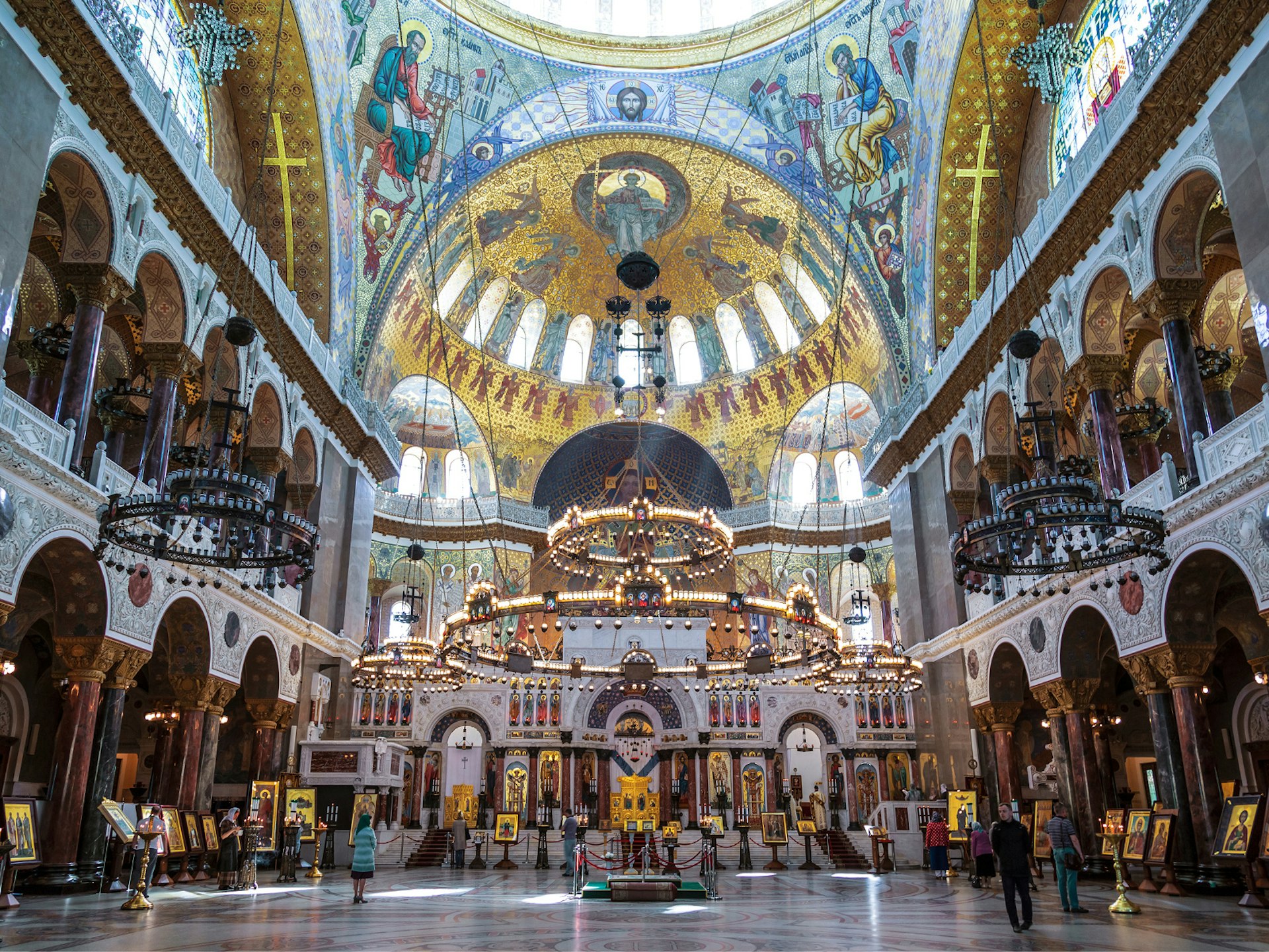 The grand interior of the neo-Byzantine Naval Cathedral of St Nicholas in Kronshtadt © Volkova Natalia / Shutterstock