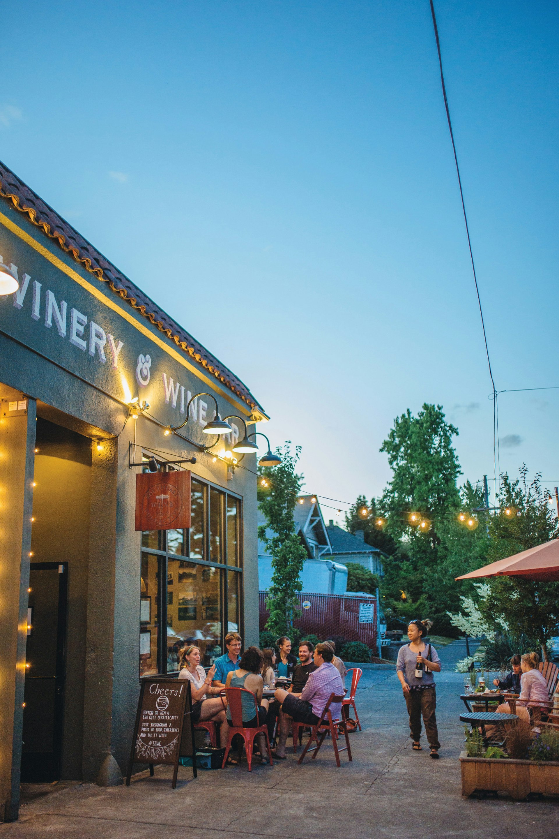 Explore Oregon wine at Division Wine