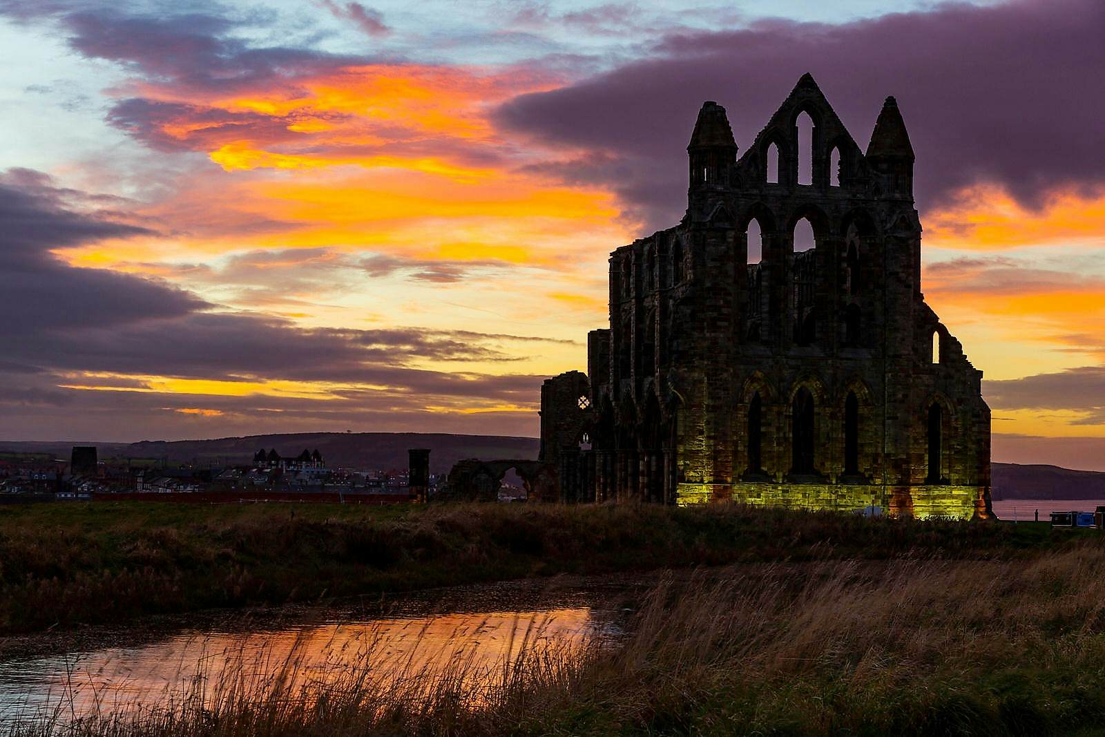 Whitby – how a Yorkshire seaside town became the UK's gothic capital -  Lonely Planet