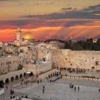 Features - sunset-western-wall-dome-rock-jerusalem-0e45e9222043