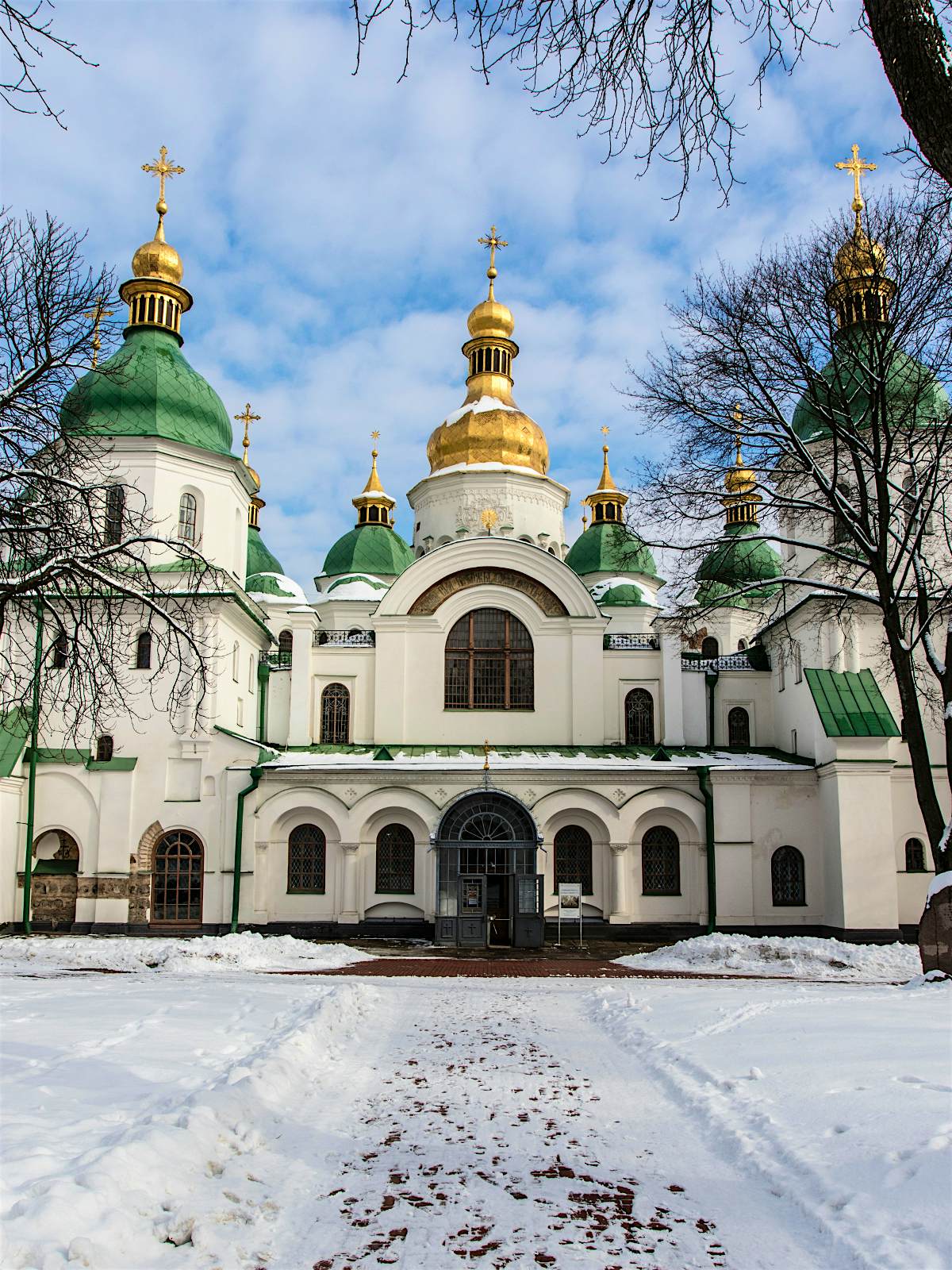 Evgeny kissin Spotlight on: winter’s festive season in Kyiv - Lonely Planet