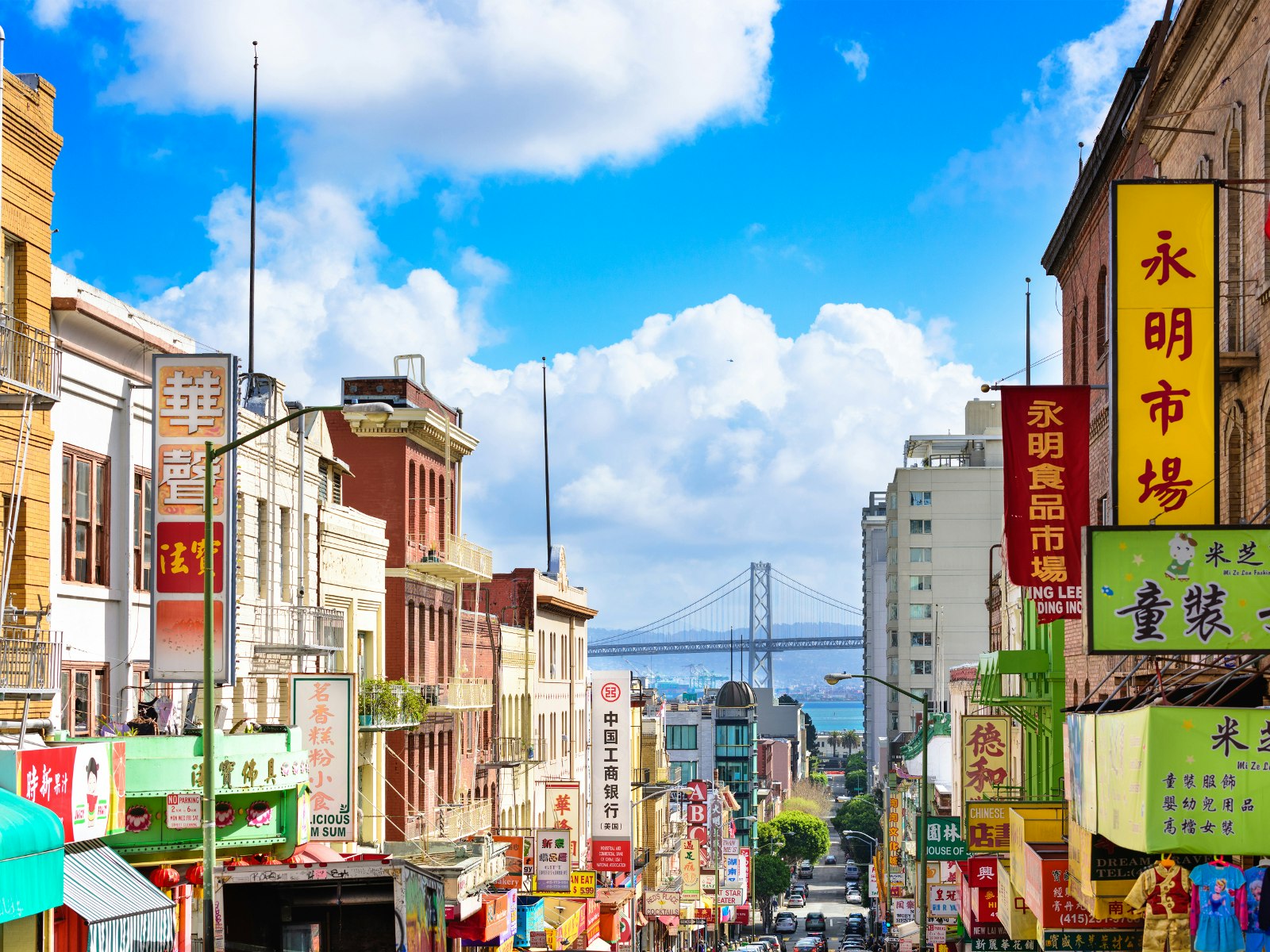 Work up an appetite walking San Francisco's hilly streets, before indulging in dumplings galore in the city's Chinatown © Sean Pavone / Shutterstock