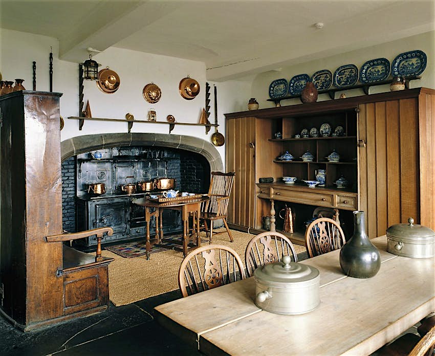 Lindisfarne Castle kitchen