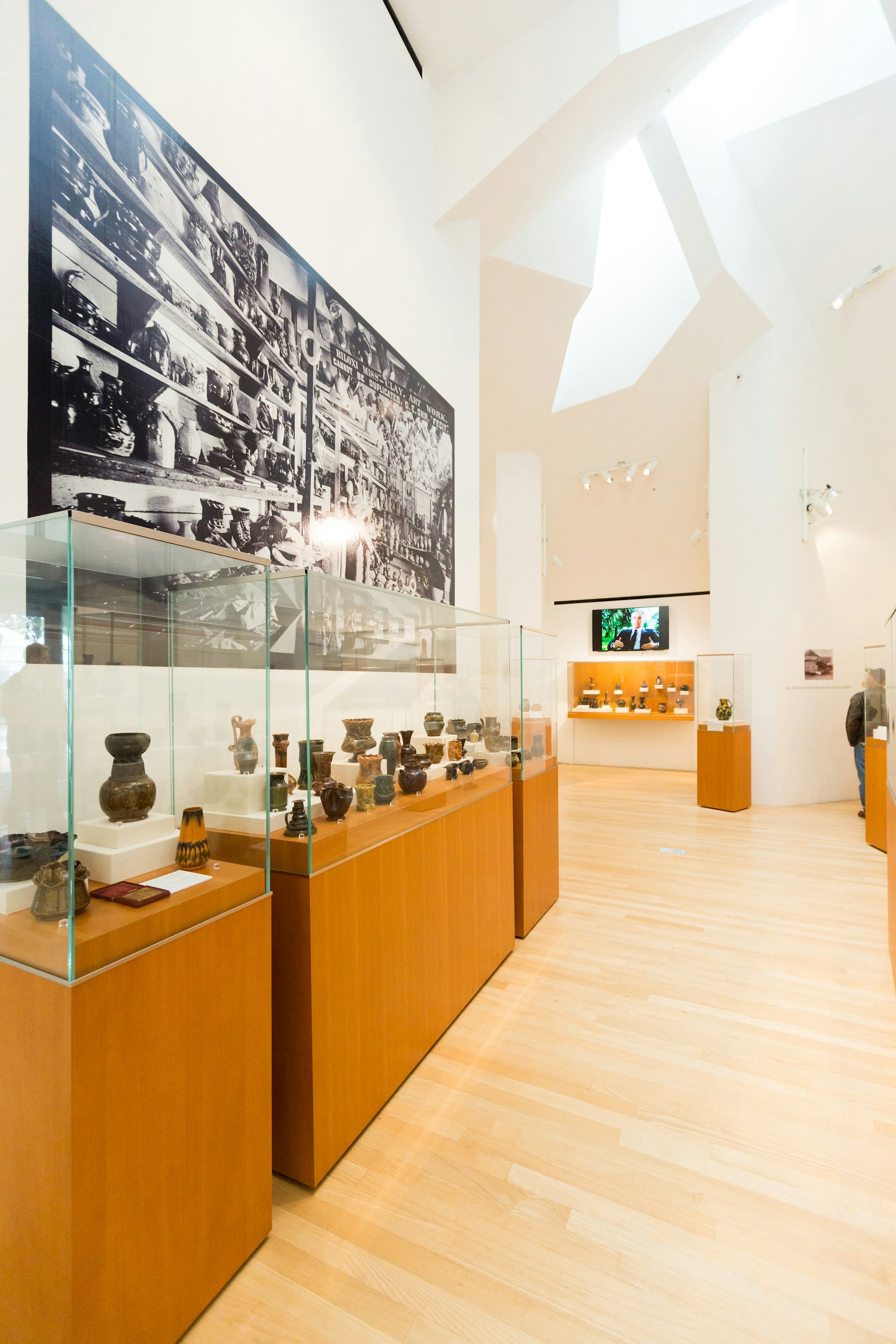 Features - Ohr-O'Keefe Museum of Art