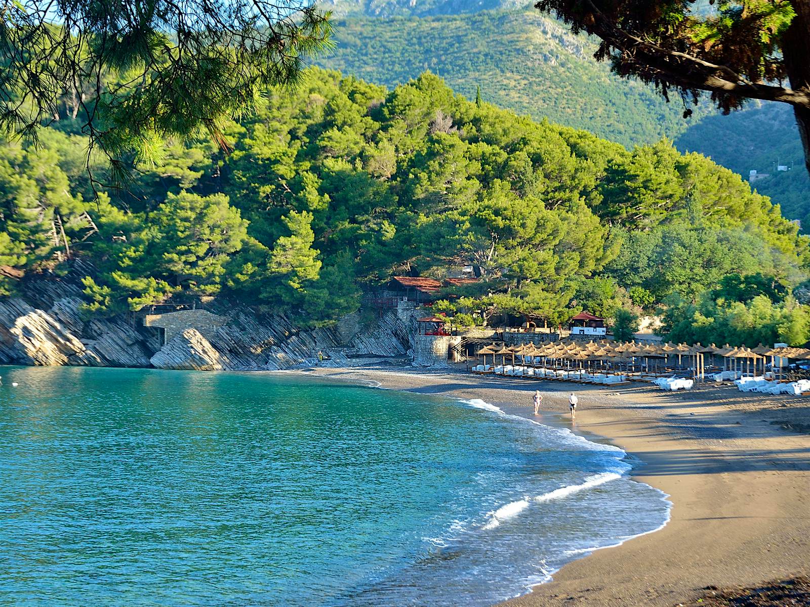 петровац пляжи черногория