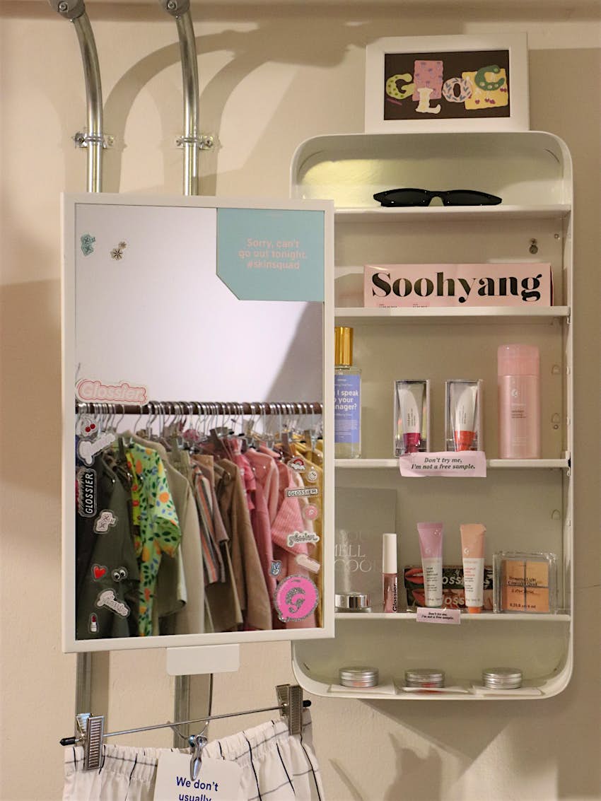 Features - Bangkok-Ari-Gloc-599b8b3959c1 Racks of clothing, jewellery and accessories at Gloc store in Ari district