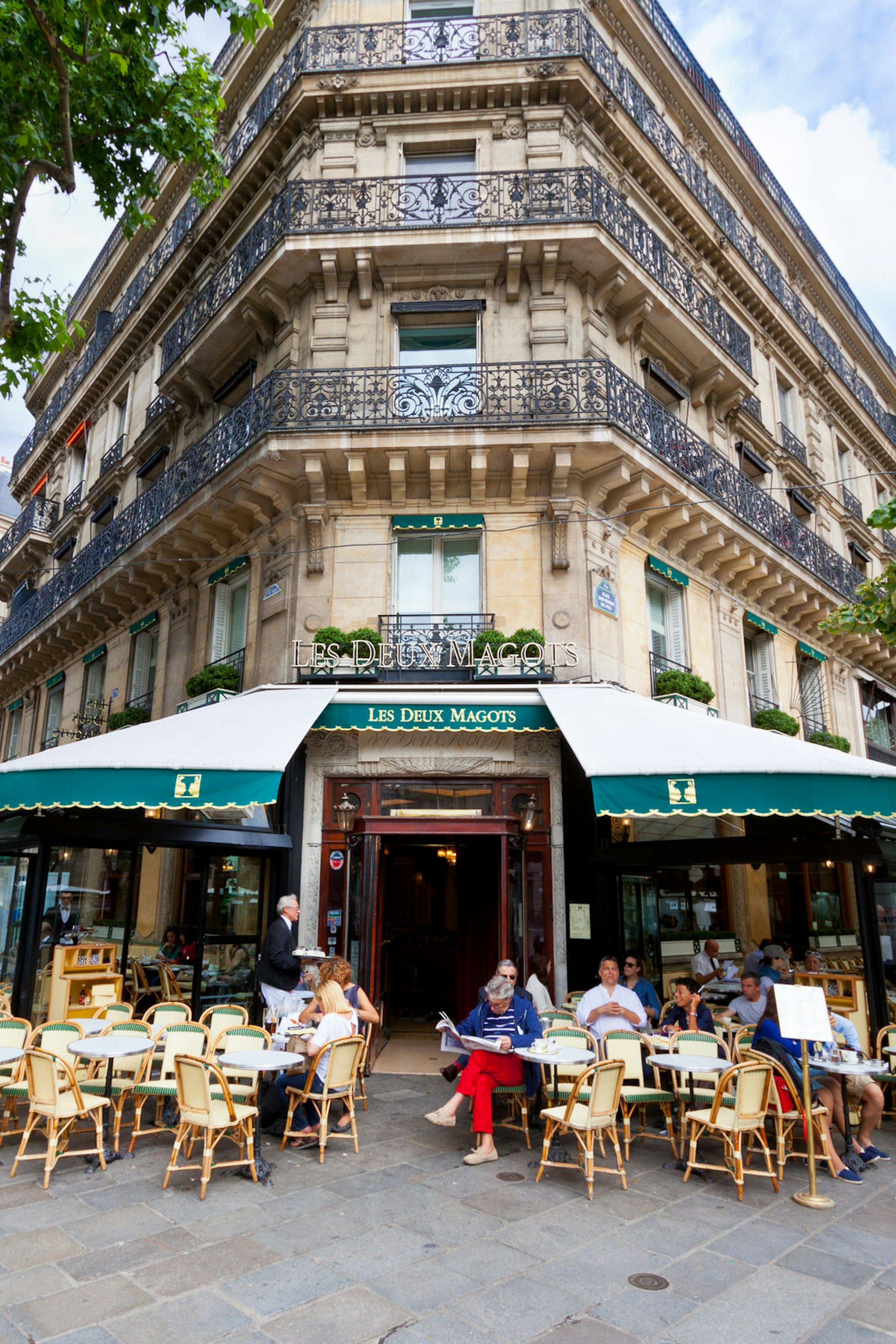 Cafe Les Deux Magots, Paris