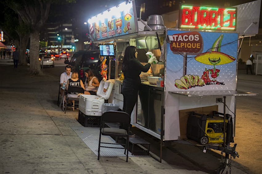 Food trucks in downtown LA