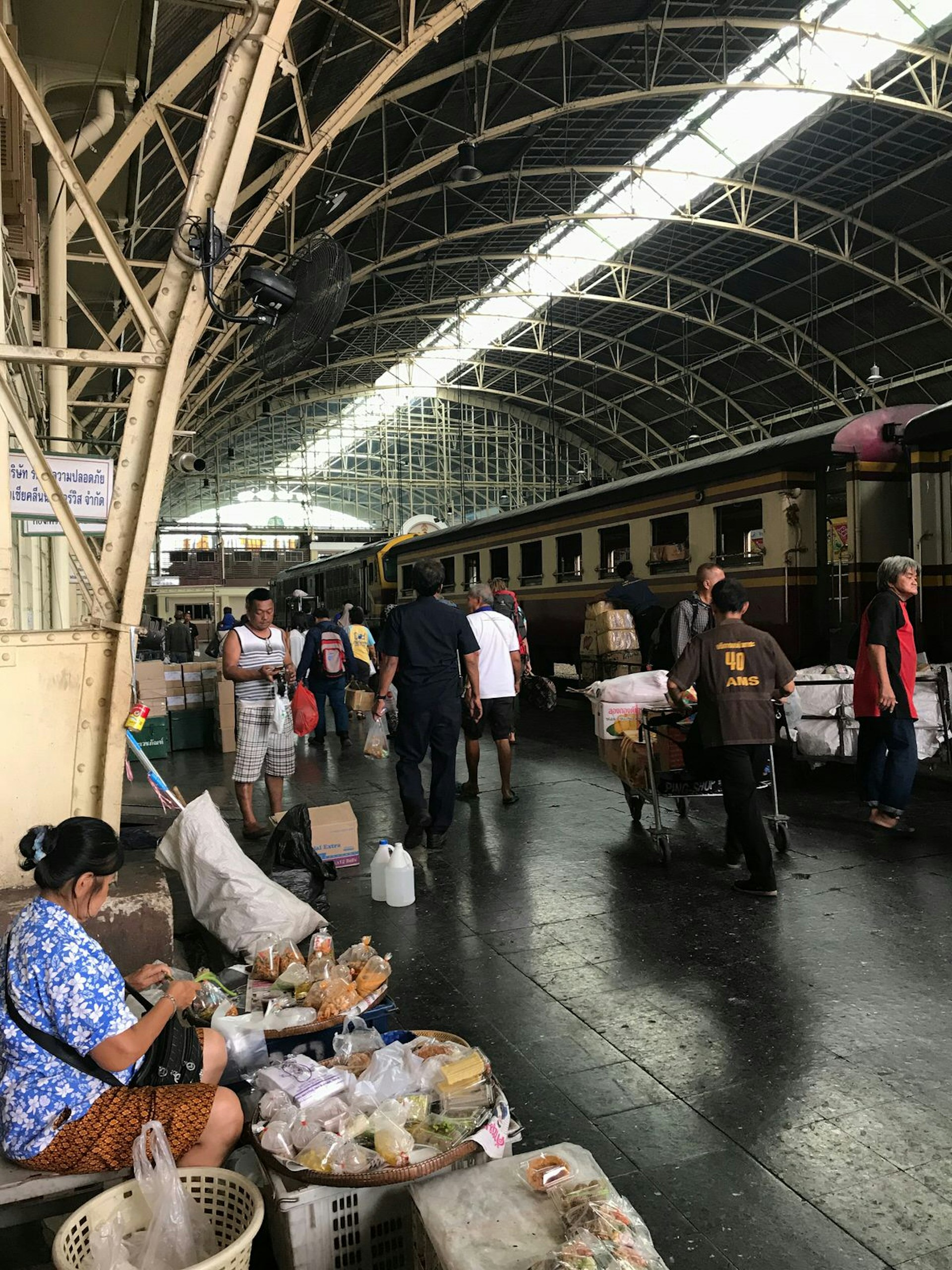 Bangkok's Hualamphong Train Station alive with traders and travellers