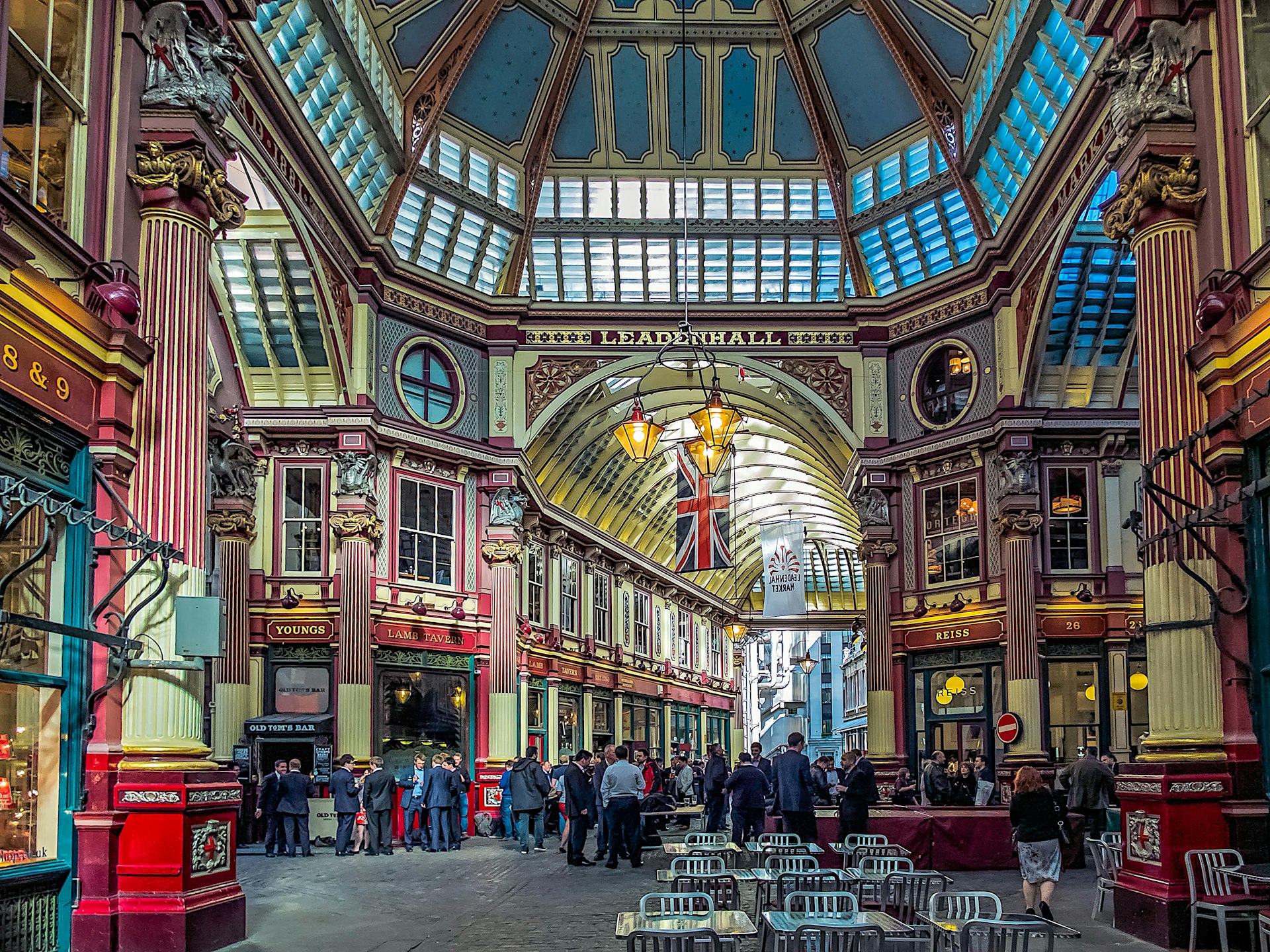Leadenhall Market was used in the Harry Potter movies to represent Diagon Alley.