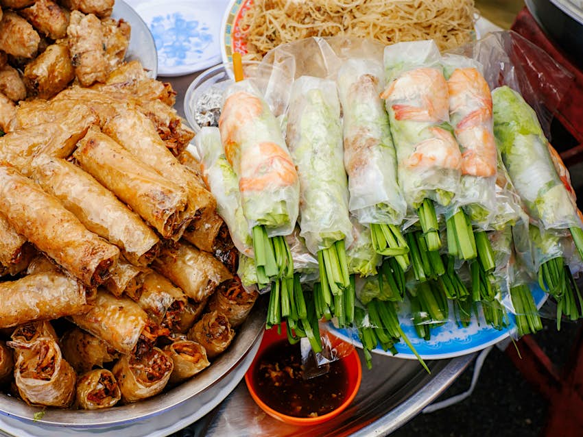 Features - Summer_rolls-2121964250fa Traditional rice paper rolls in Vietnam
