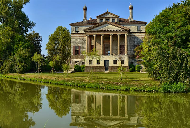 Features - shutterstock_1193169178-e7249fe92588 Palladio's symmetrical Villa Foscari sits on the edge of the Brenta Canal