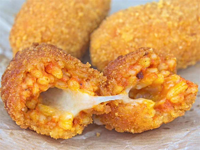 Features - suppli_italy-e2ba83589214 Gooey, cheesy, delicious suppli