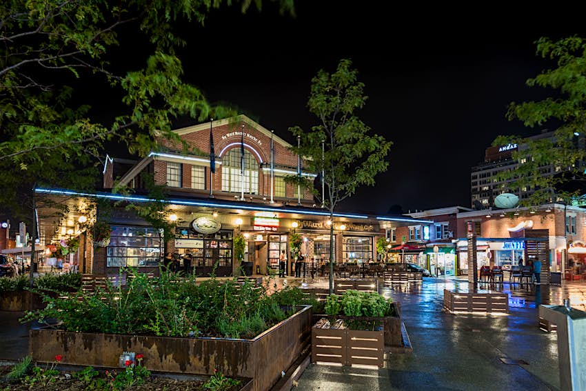 Features - Byward Market night George Street Plaza