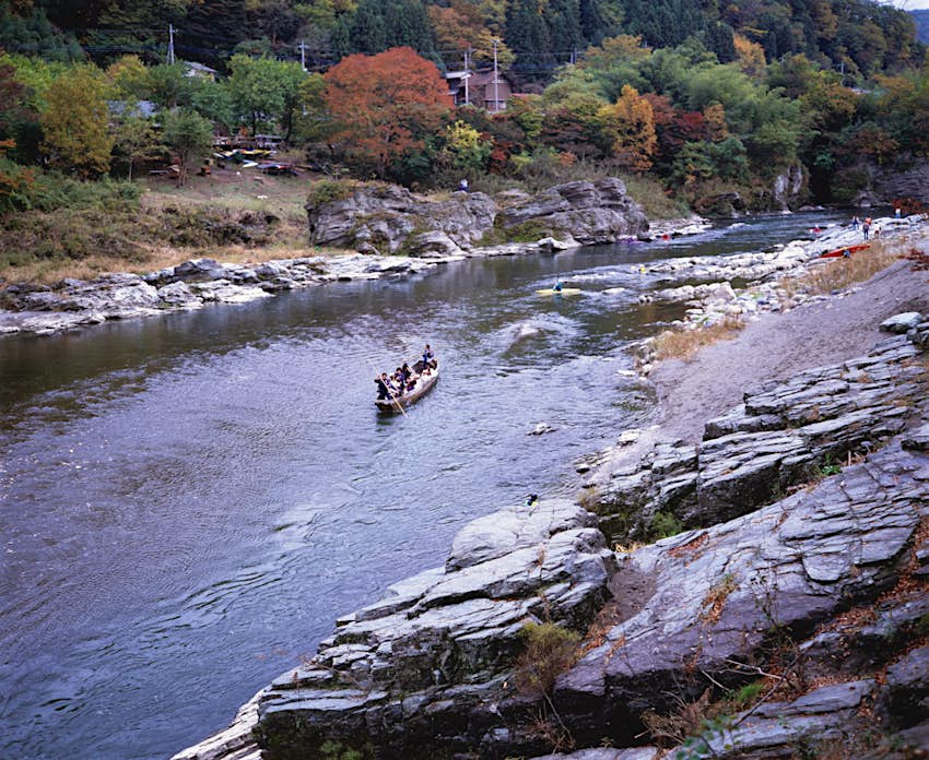 Rafting along the Nagatoro River in Saitama Prefecture.