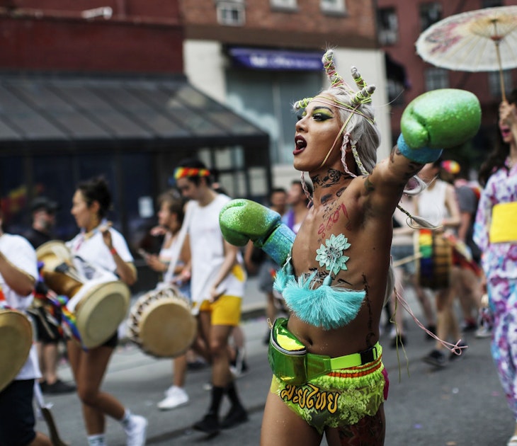 Features - New Yorkers Celebrate Gay Pride With Annual Parade