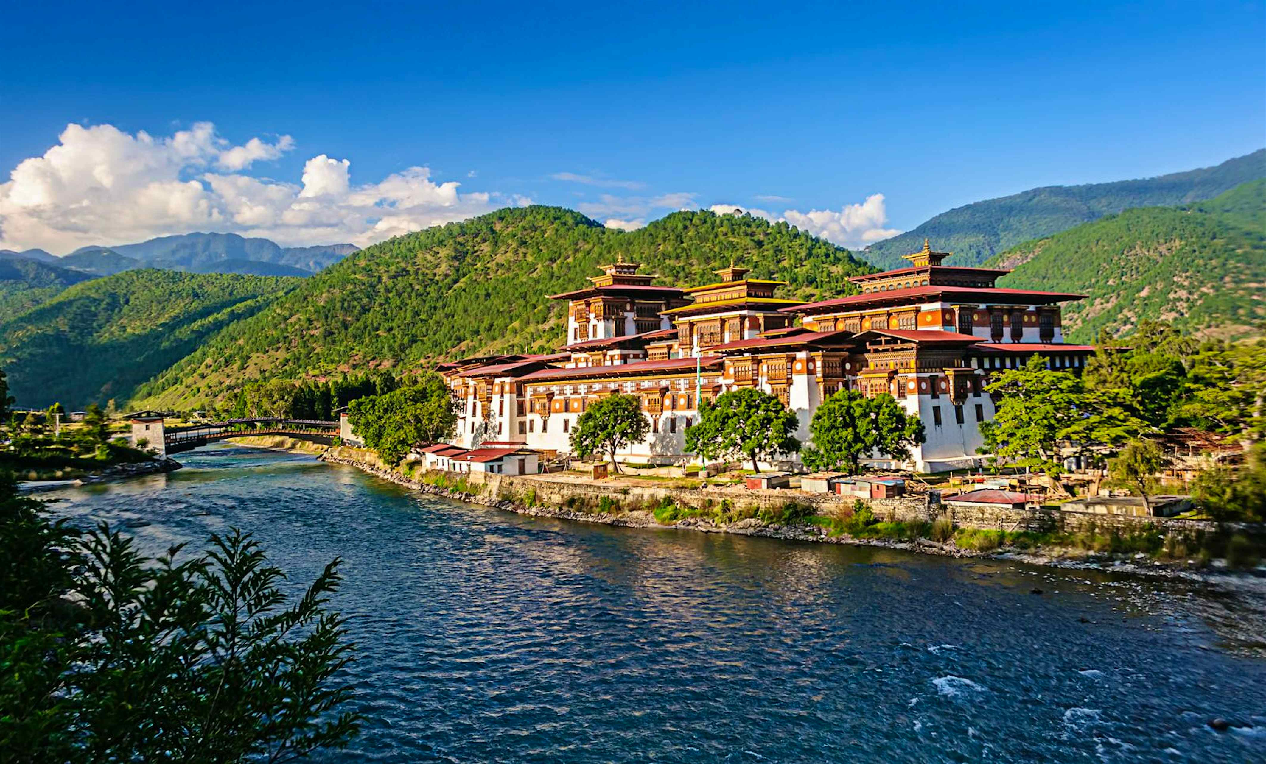 bhutan travel blogs