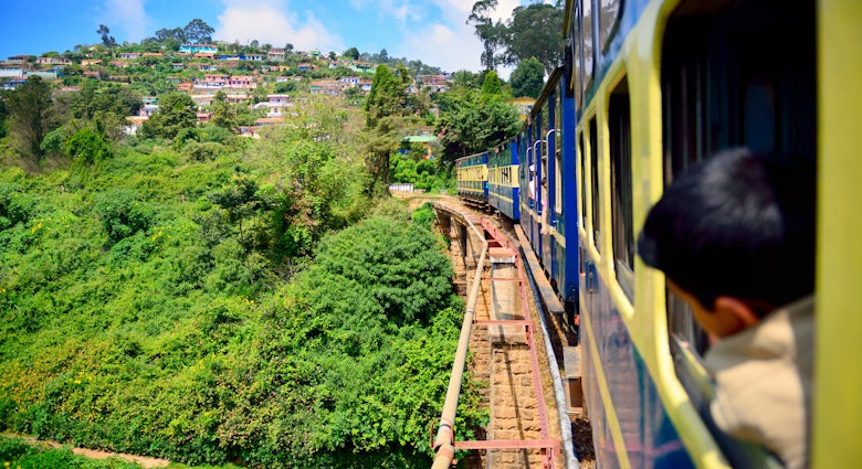 Features - Ooty train