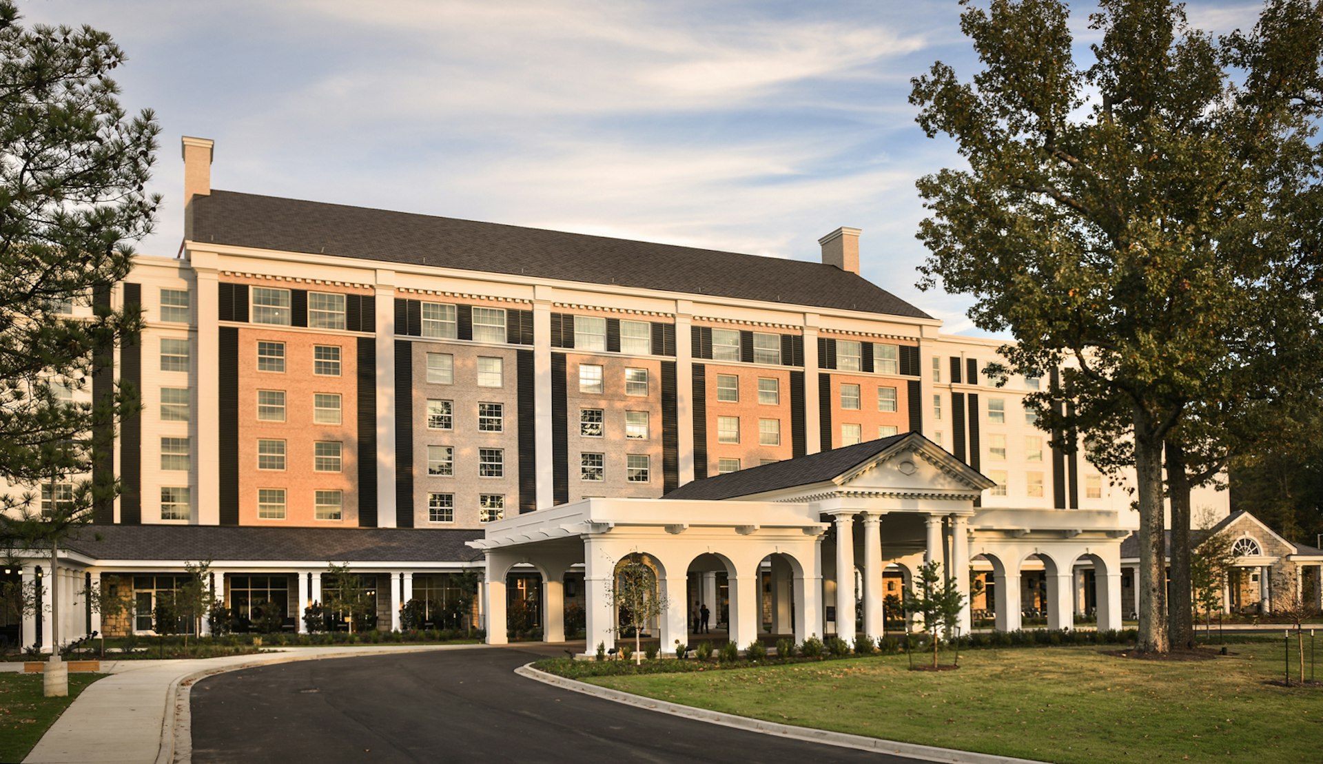 The exterior of the Guest House at Graceland