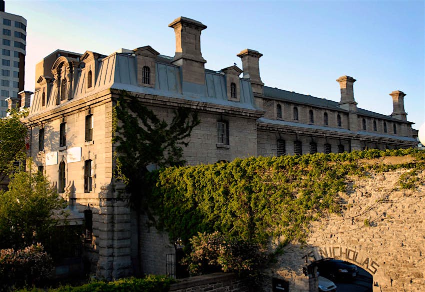 The exterior of a former prison in Ottawa, Ontario.  The prison has been transformed into an inn.