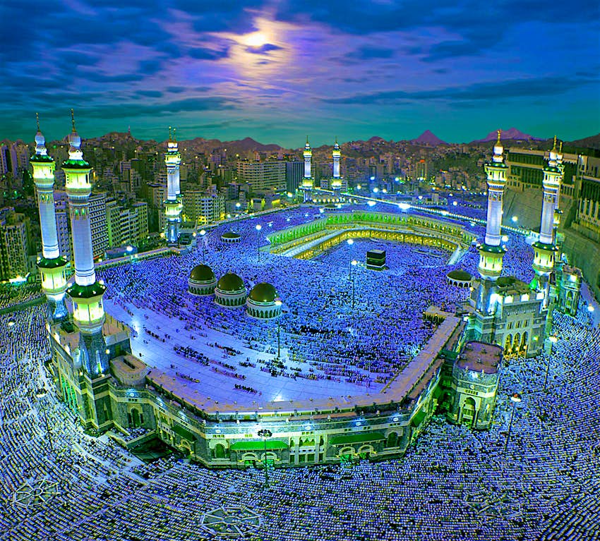 Facing Mecca: a guide to the Hajj by Tharik Hussain Facing Mecca: a guide to the Hajj by Tharik Hussain