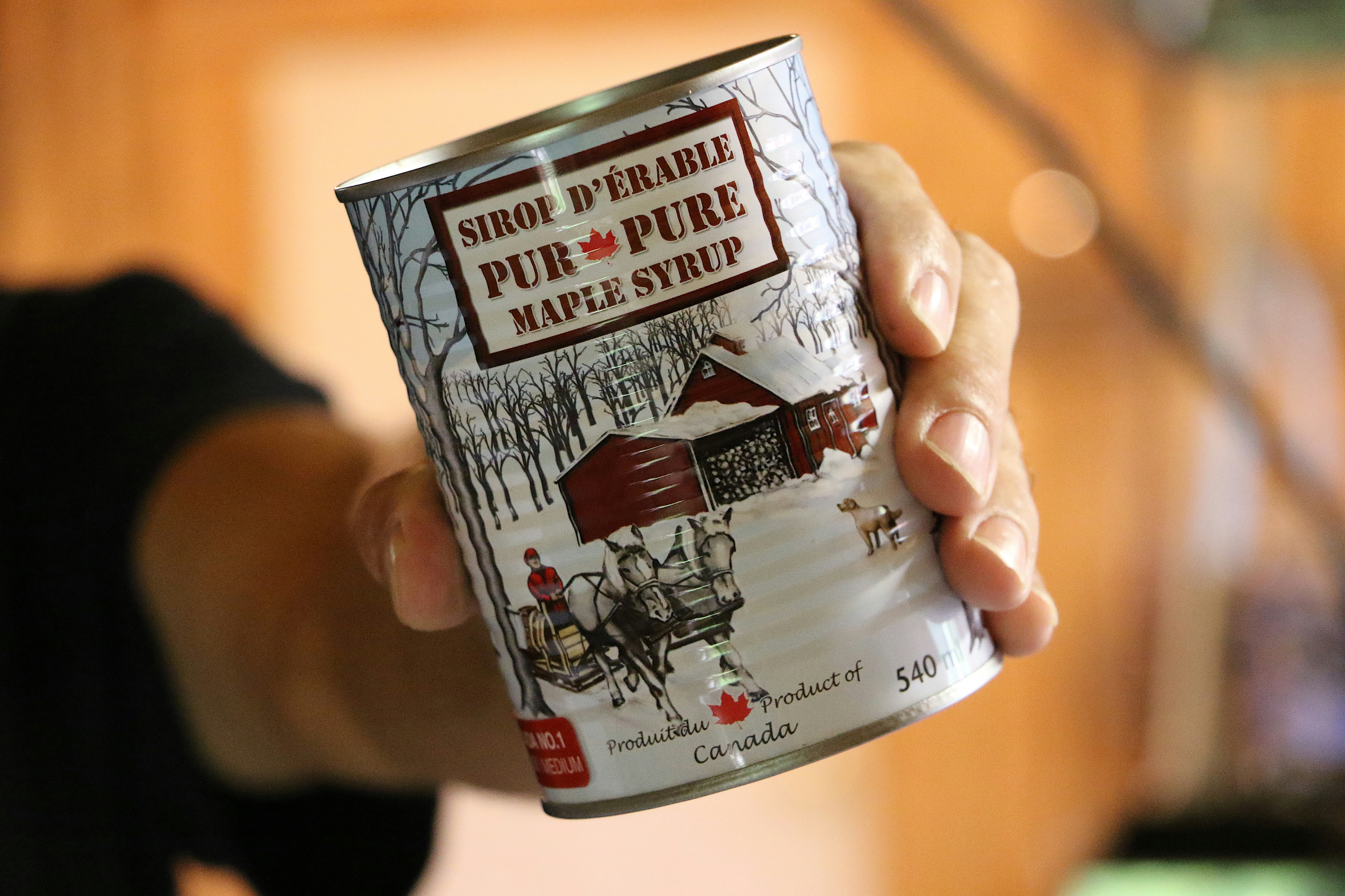 A can of pure maple syrup from Quebec