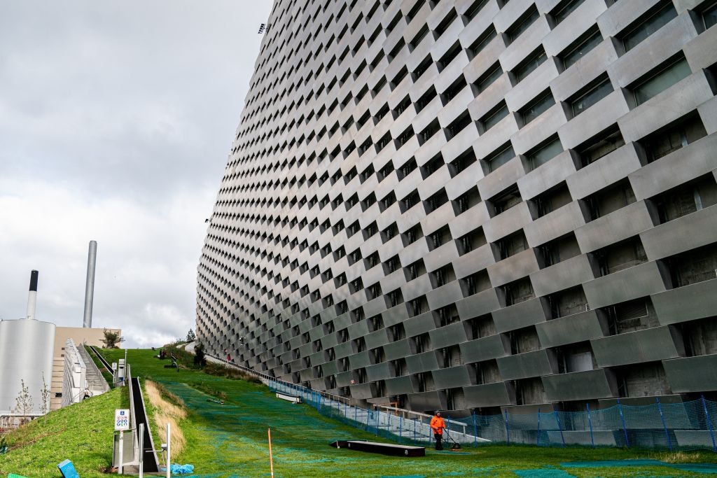A ski slope is built on the roof of the new waste management centre Amager Resource Center in Copenhagen