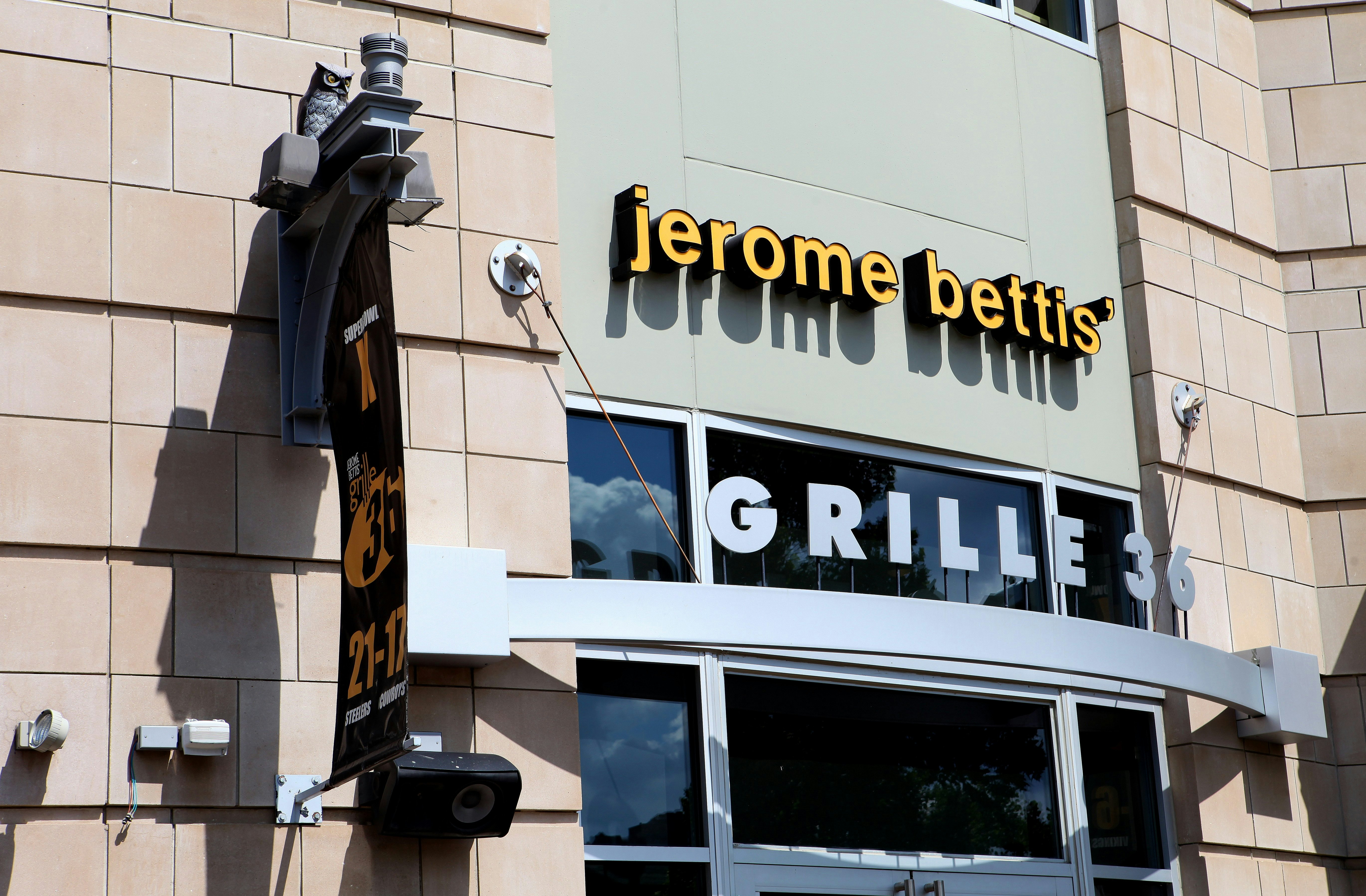 The modern facade of the Jerome Bettis’ Grille 36. The name is displayed in yellow signage.