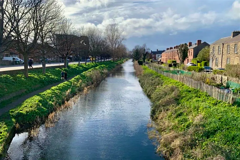 Grand Canal 2.jpg Grand Canal in Dublin