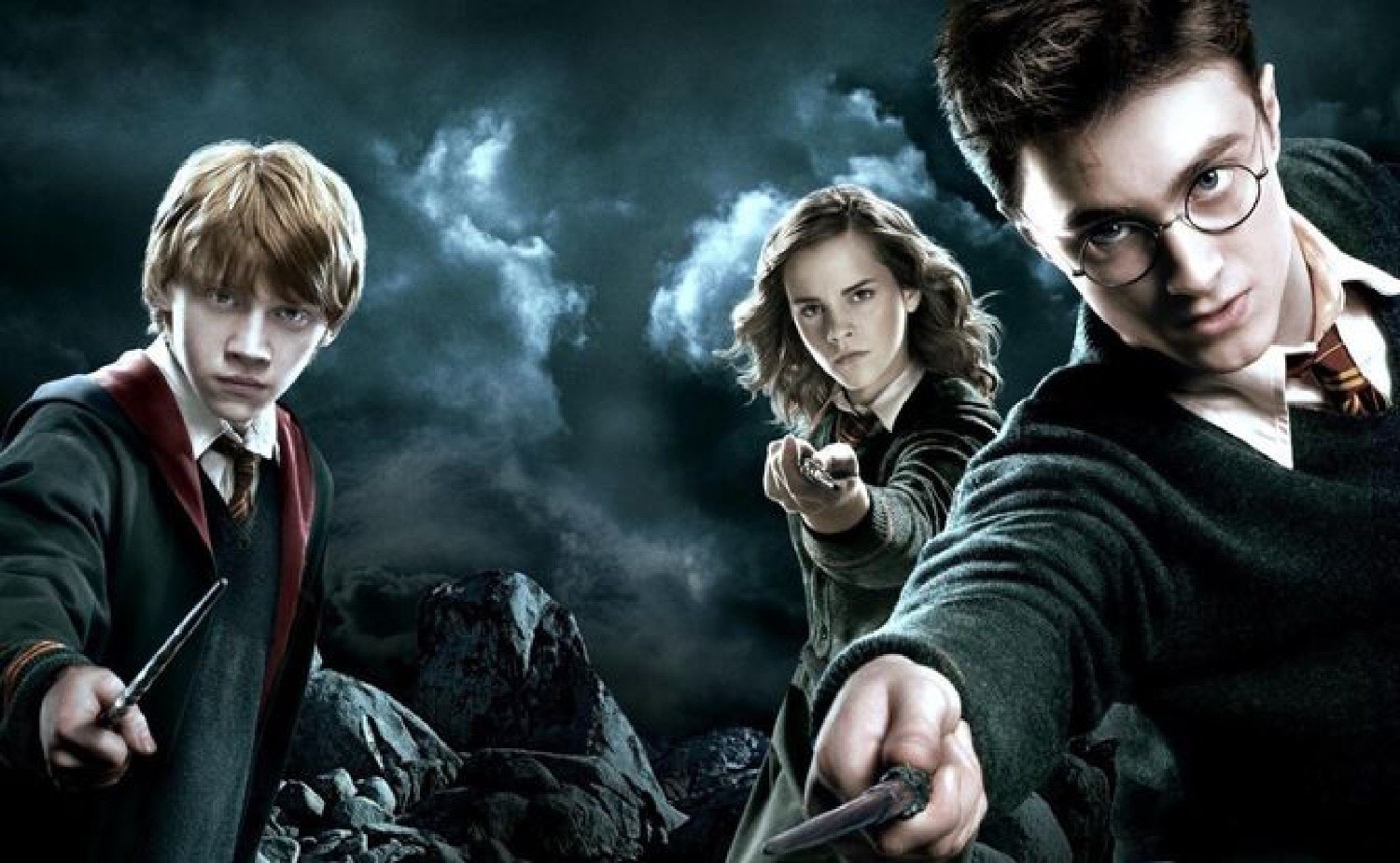 A movie still of Harry Potter, Hermione and Ron 