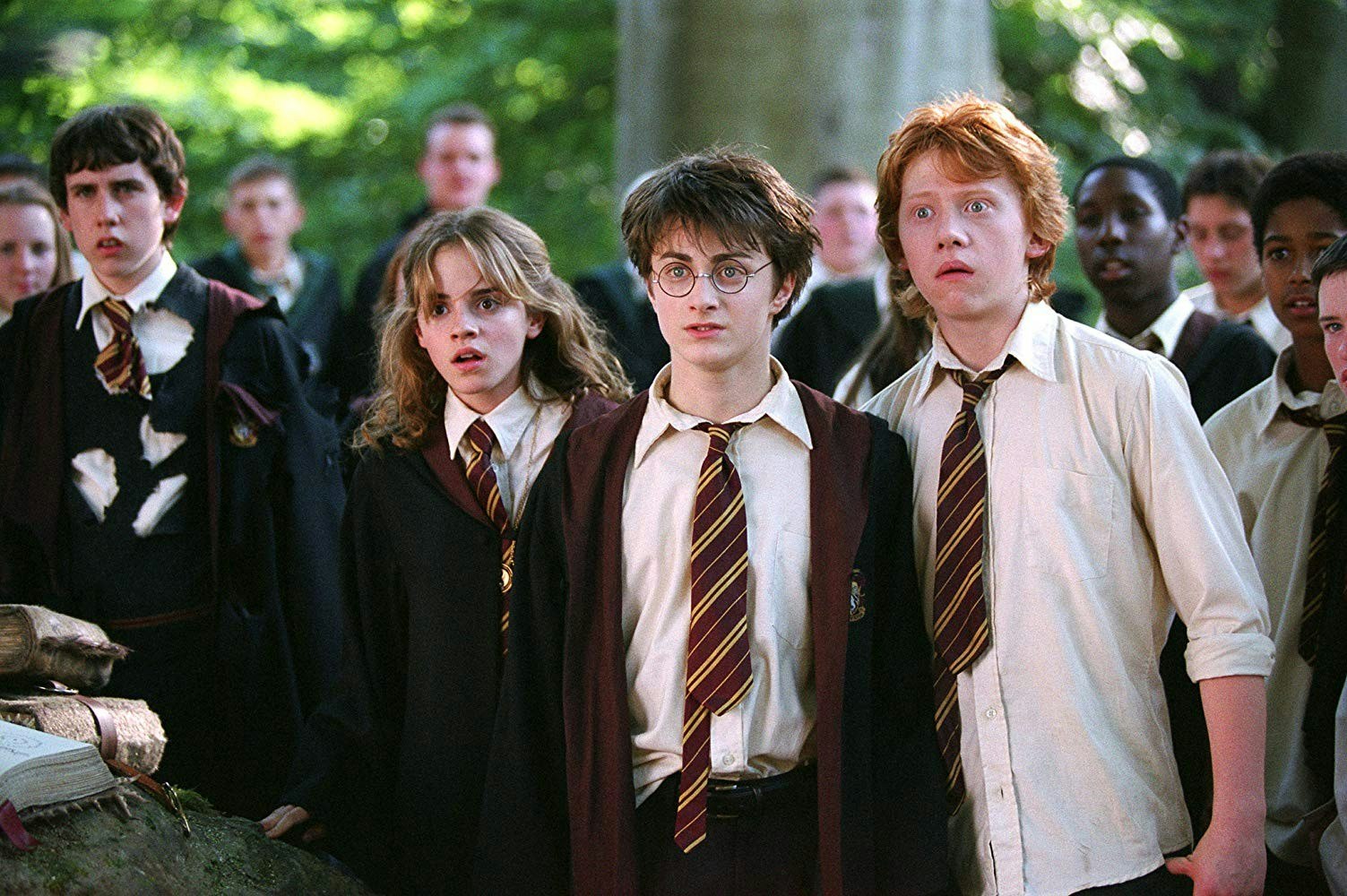 A still of the cast of Harry Potter