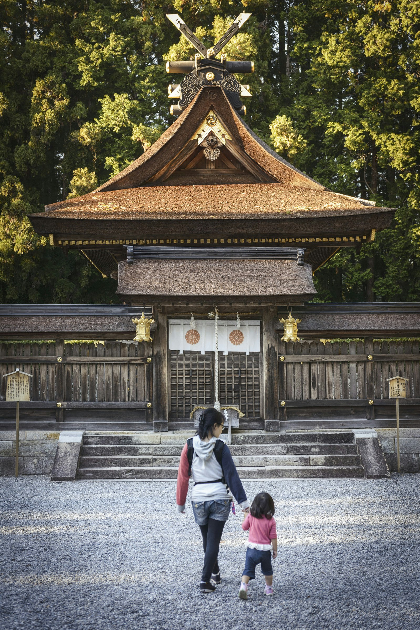 Hongū Taisha is a classic example of Shinto shrine architecture