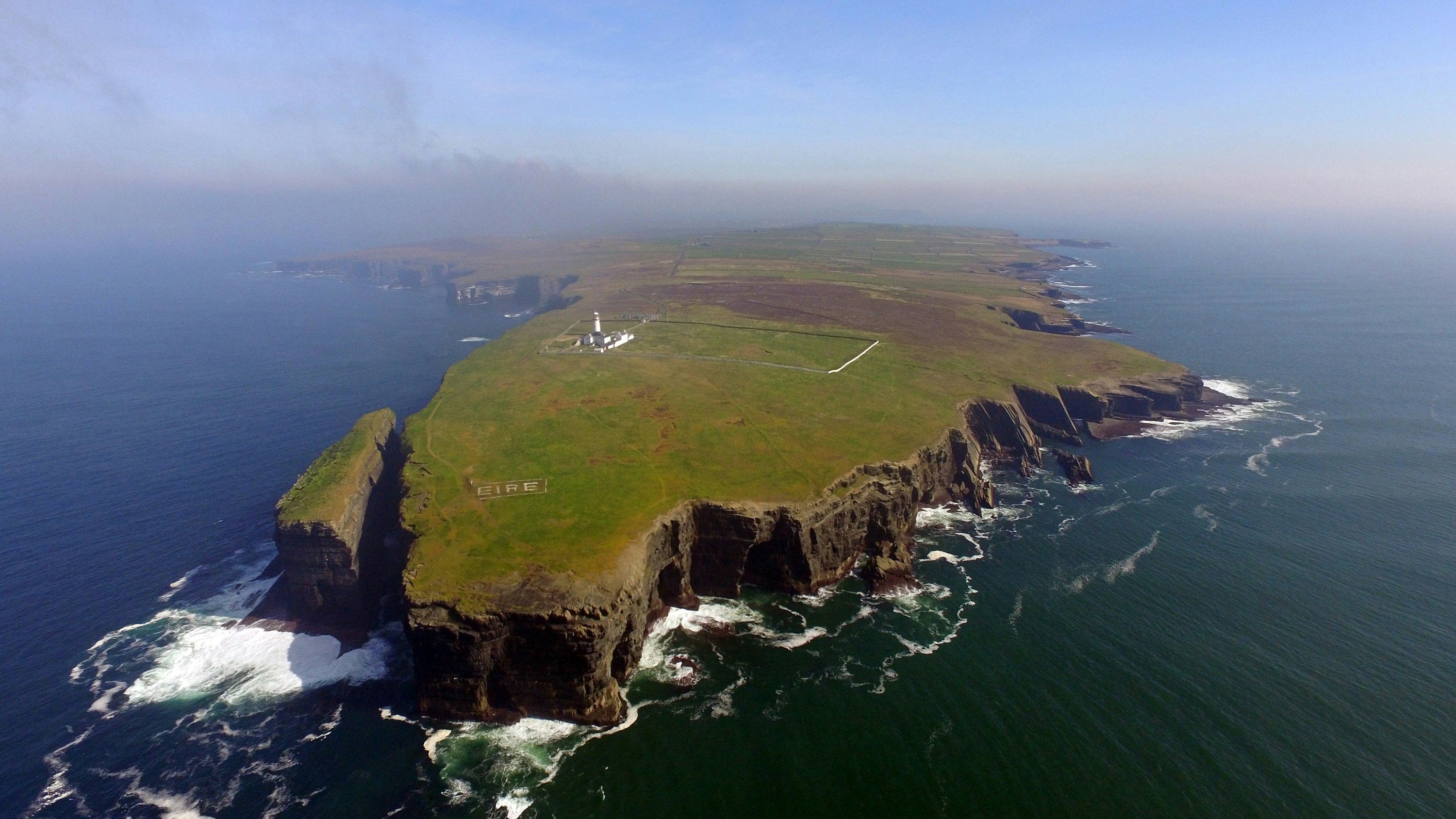 If you're looking for an adrenalin rush, Loop Head Peninsula in Co. Clare is the place for you