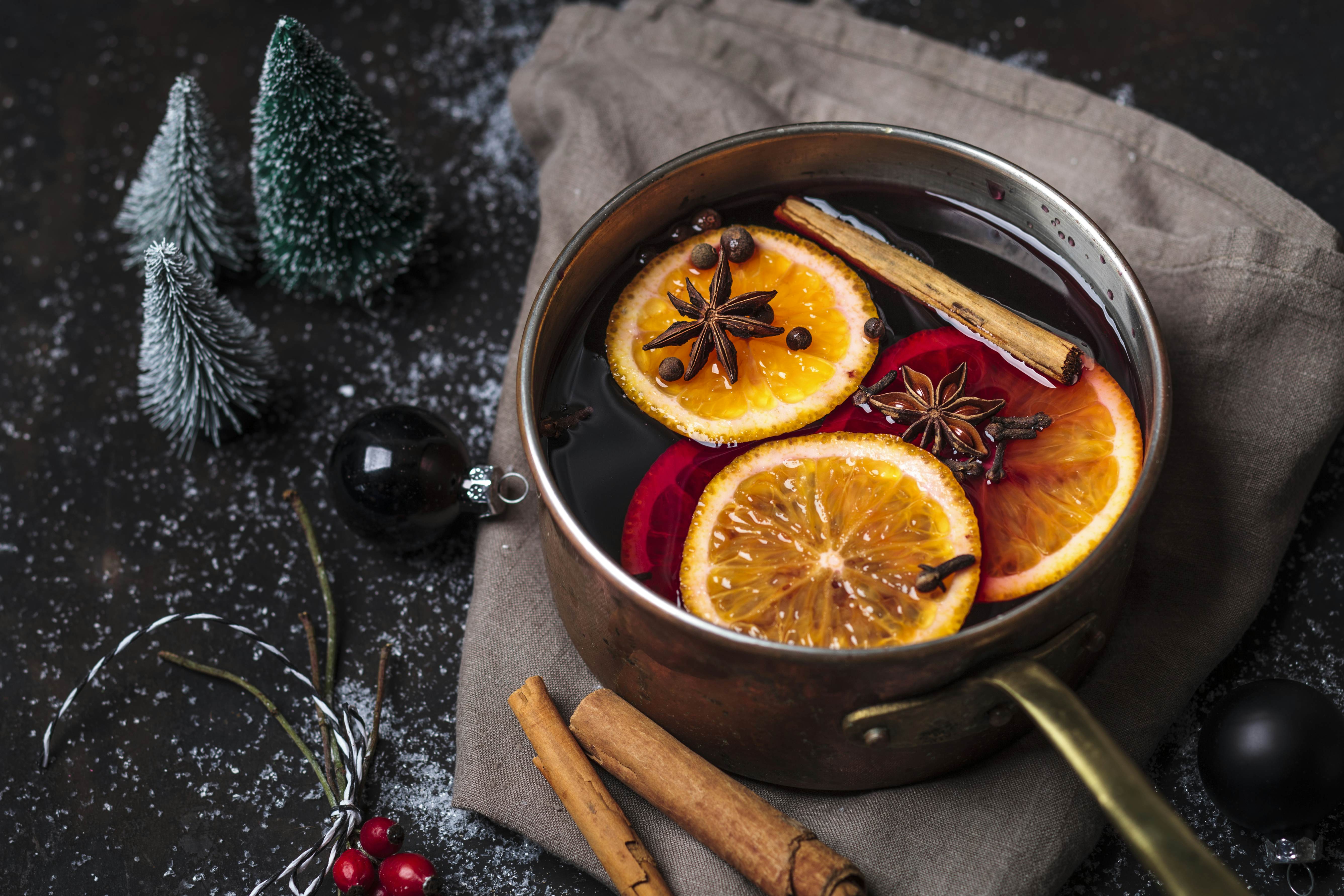 13 Christmas Drinks from Around the World