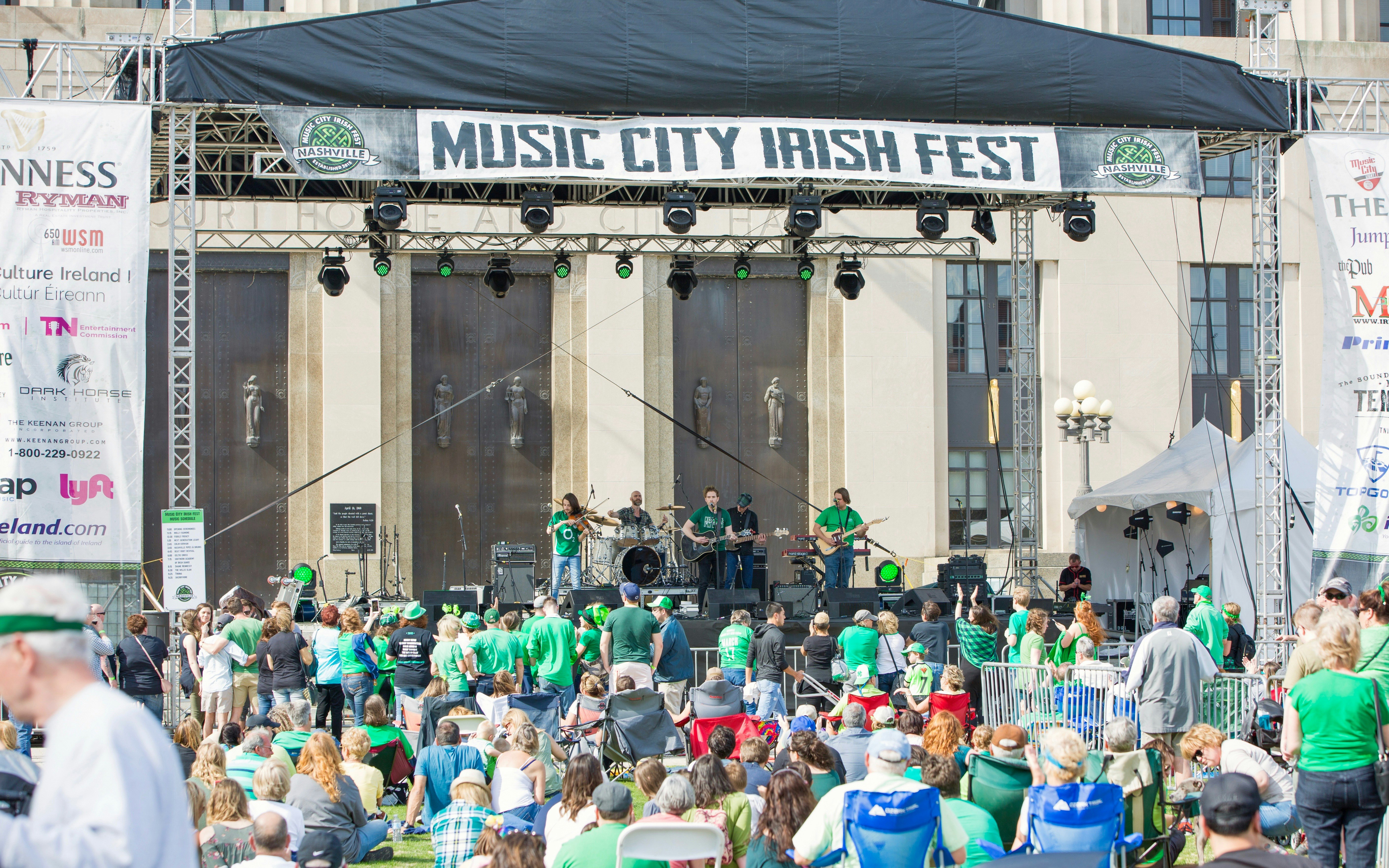 Musicians perform to a crowd in Nashville on St Patrick's Day