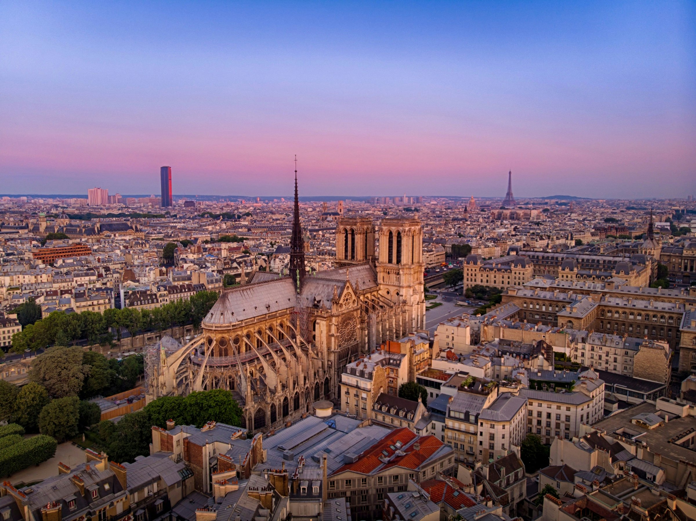 Notre Dame aerial dusk.jpg