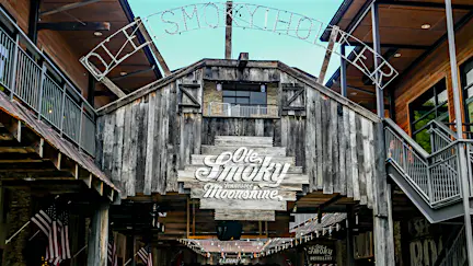 Sample bootlegging history at these 4 Tennessee moonshine distilleries