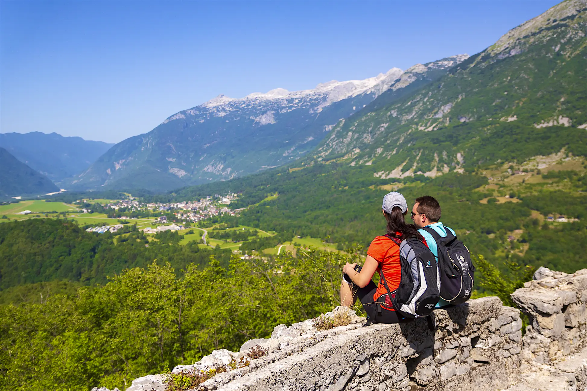 Pot Miru - Walk of Piece