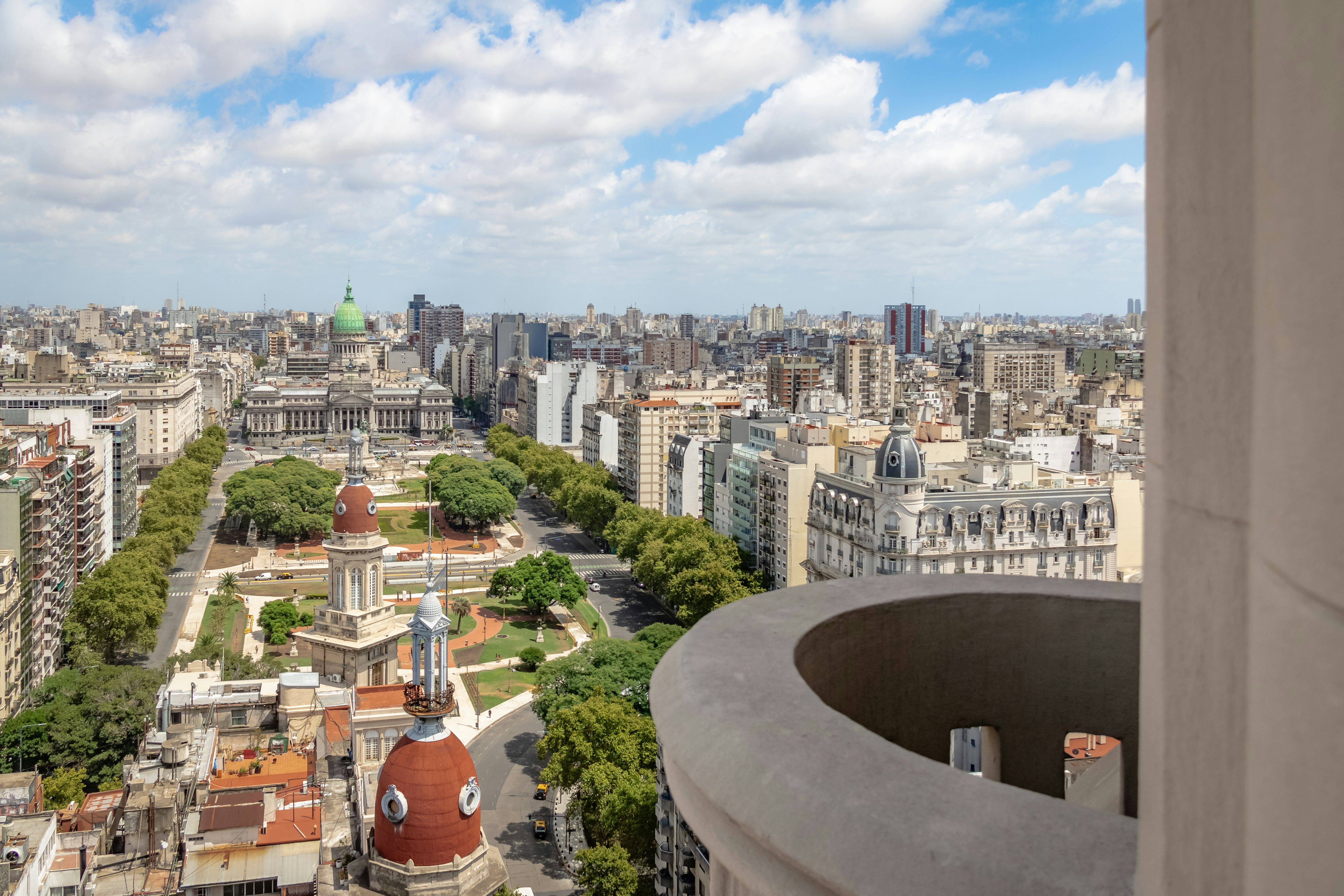 Flygfoto över Buenos Aires silhuett från Palacio Barolo 