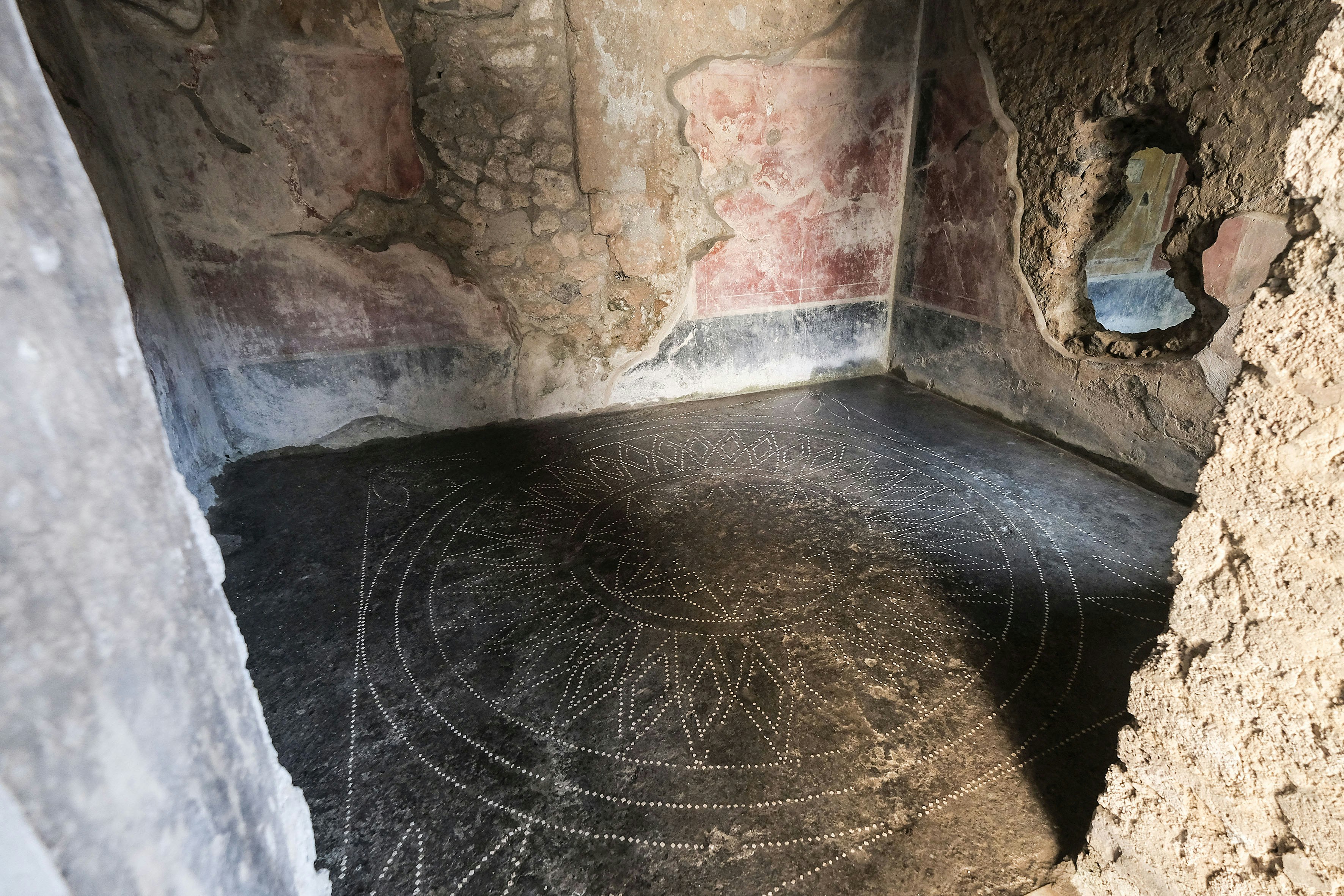 A mosaic floor in Pompeii