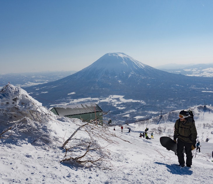 Skiing in Niseko.jpg