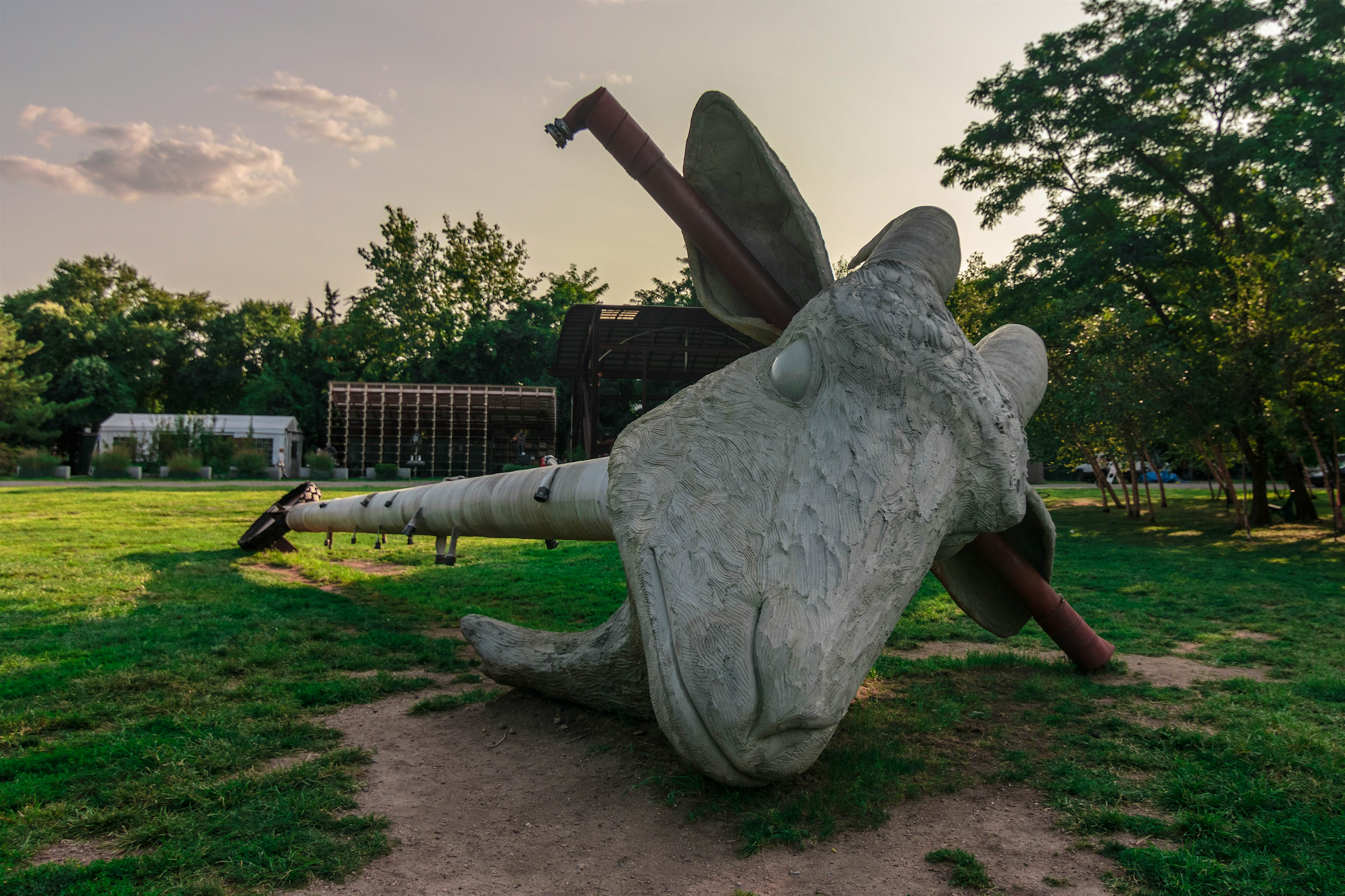 Socrates Sculpture Park - free things NYC.jpg Goat head sculpture of Nari Ward in Socrates Sculpture Park in New York