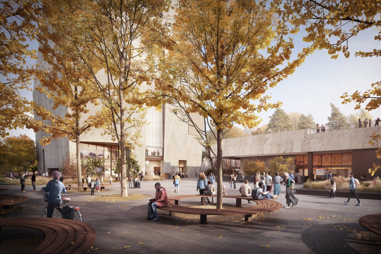 A landscaped courtyard brings natural light and greenery to the Center’s public spaces, including a café on the Garden Level of the Museum building.