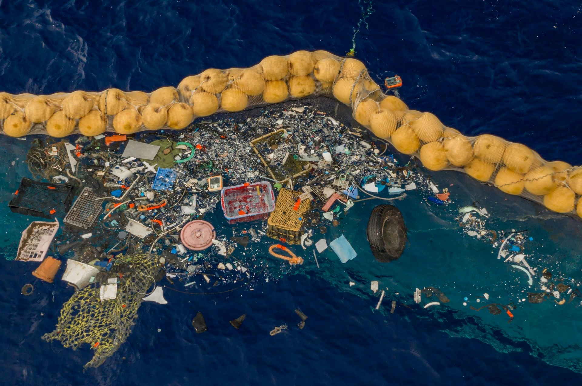 Plastic waste floating in the seajpg
