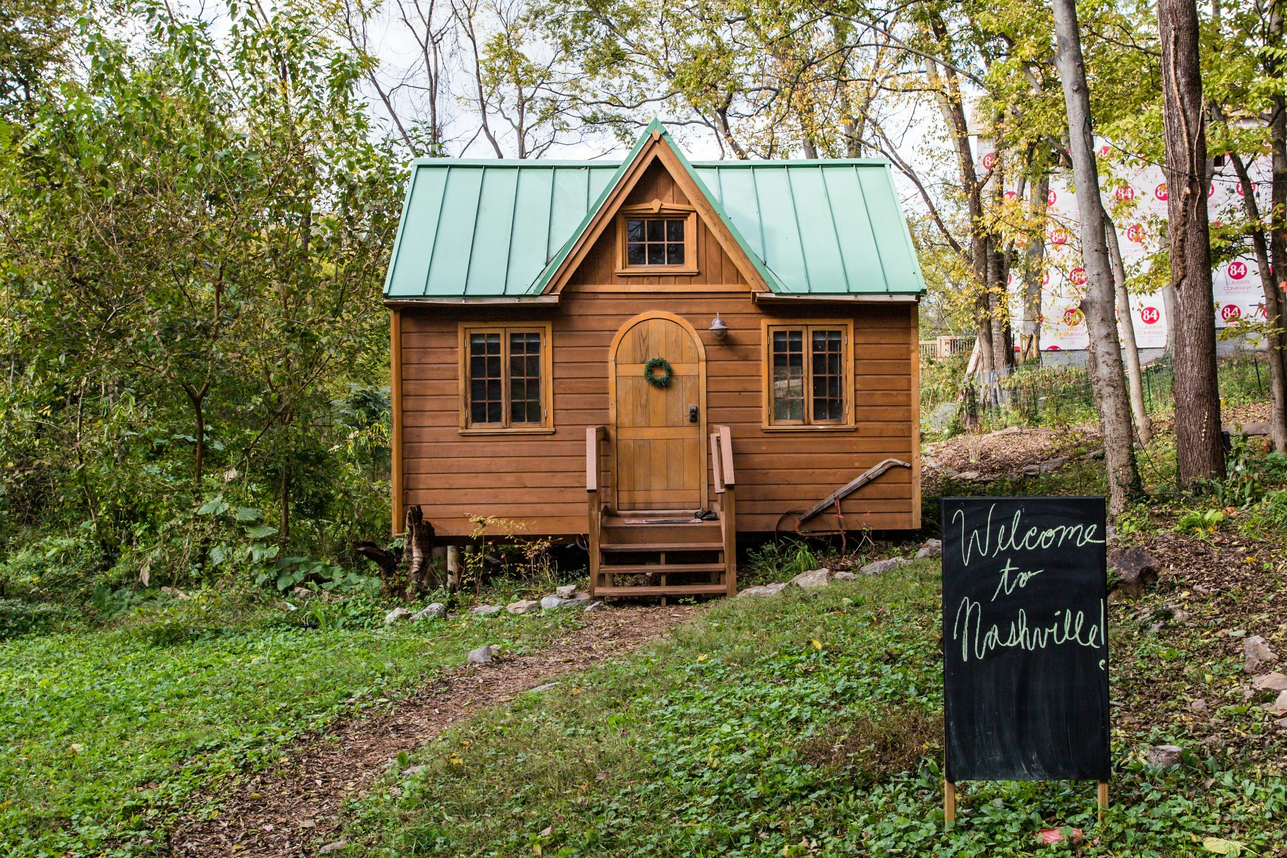 A tiny wooden house in Nashville Tennessee