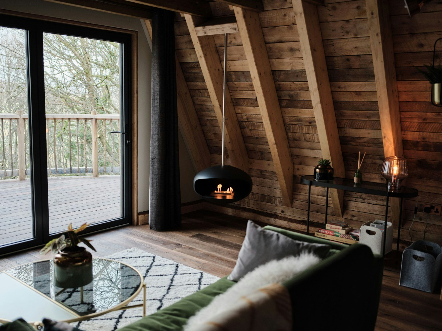 The living room in the treehouse